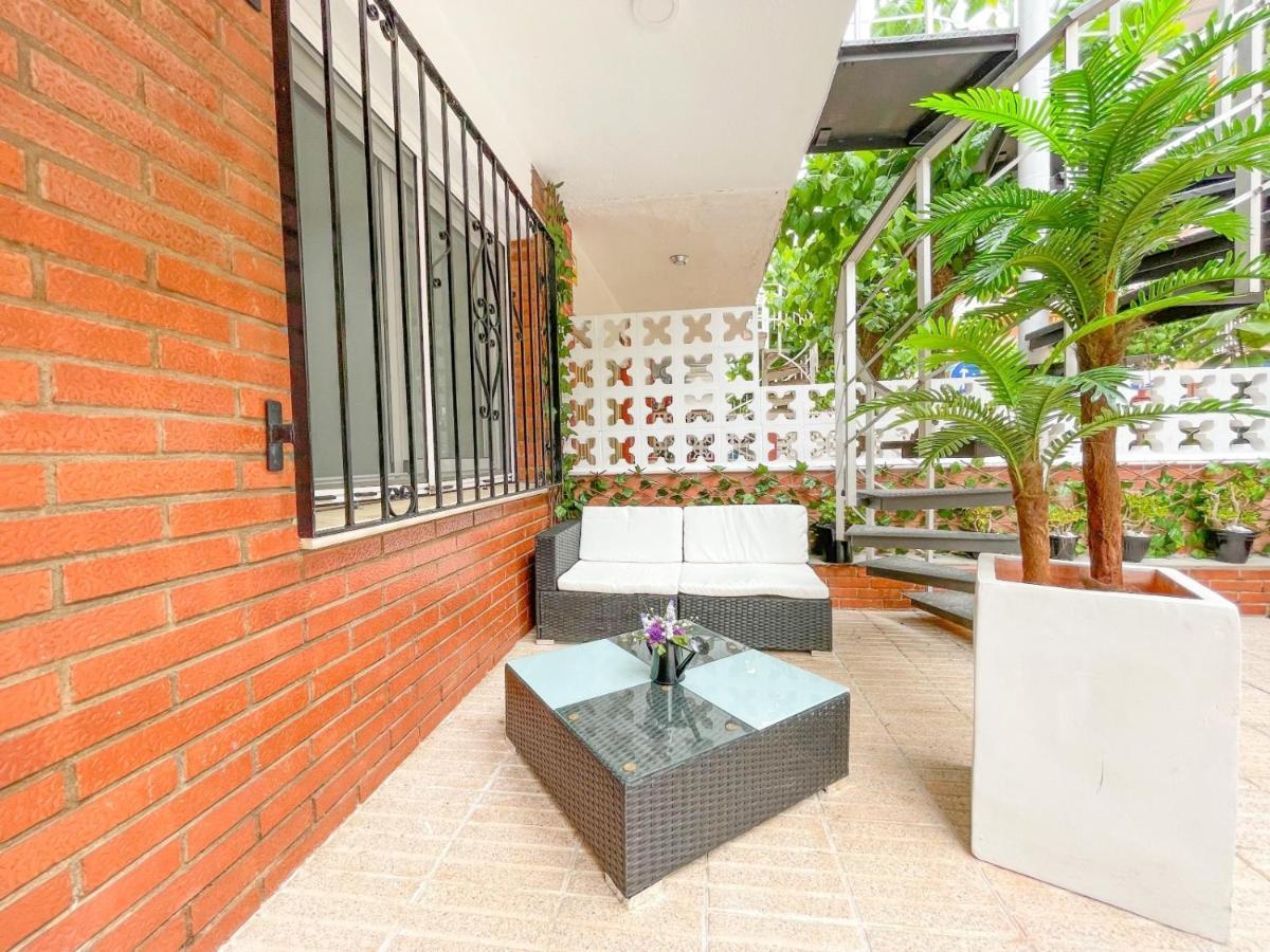 Apartamentos Calamari 1 & 2 Salou Exterior foto