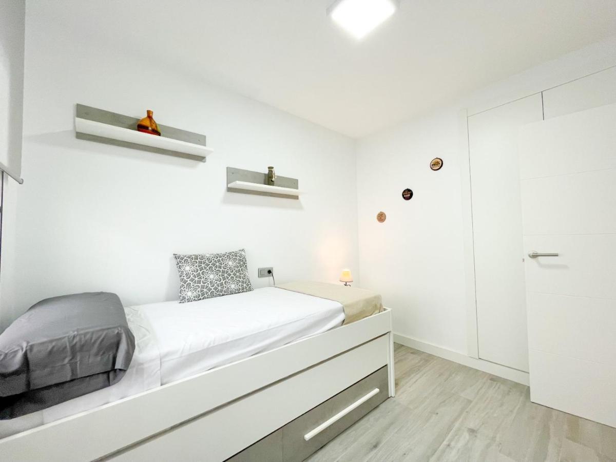Apartamentos Calamari 1 & 2 Salou Exterior foto